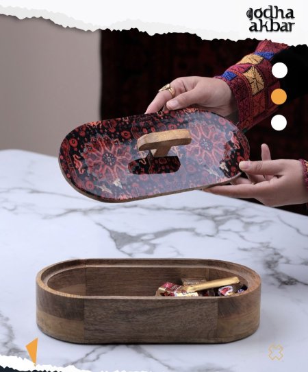 مضيفة خشبية شكل بيضاوي (AFGANI 27)