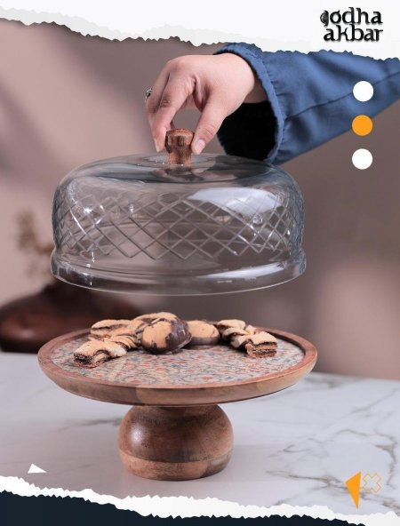 ٌِRAHAF 4 مضيفة تقديم كيك مع غطاء زجاجي