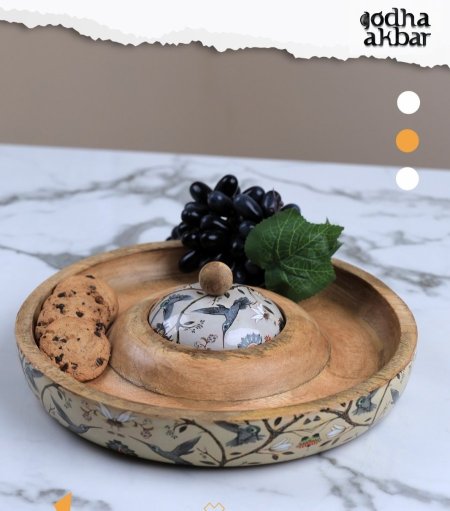  مضيفة (HODU 12)