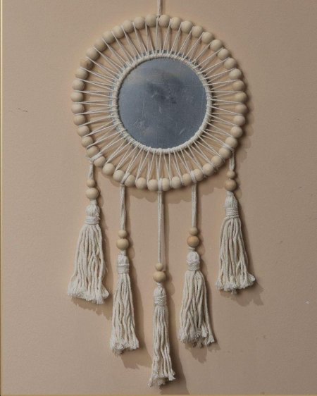 تعليقة مكرمية