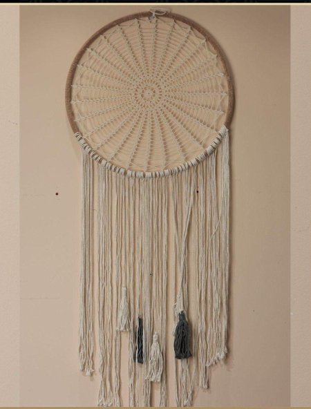 تعليقة مكرمية