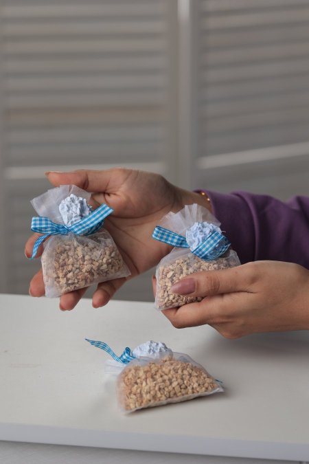 كيس معطر للسيارة او الخزائن